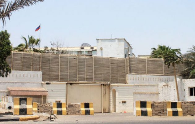 Νεκρός από πυρά ο Ρώσος πρέσβης και στη Σαναά της Υεμένης