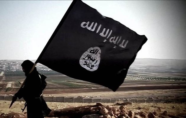 Το Ισλαμικό Κράτος παραμένει ενεργό και επικίνδυνο – Η μαύρη σημαία κυματίζει ακόμα