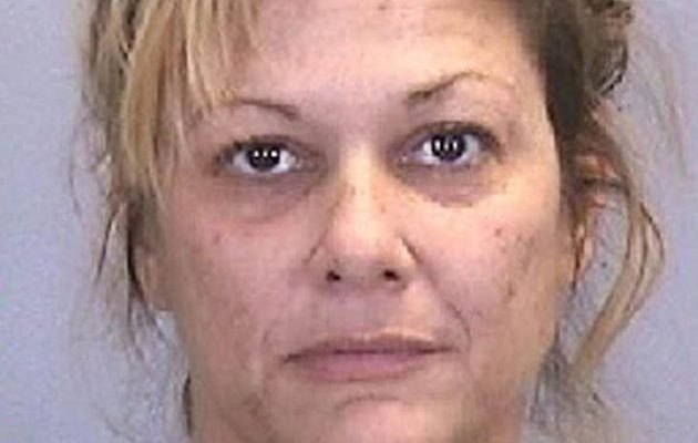 “Καβάλα” με δύο συμμαθητές της έπιασε μια 16χρονη την 40χρονη μάνα της