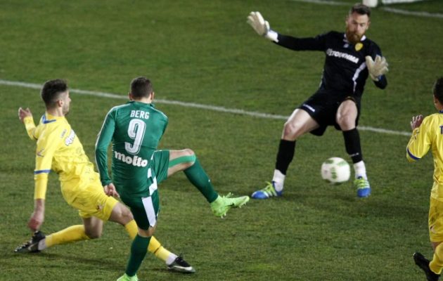 Παναθηναϊκός με τύχη και 4-0 τον Παναιτωλικό