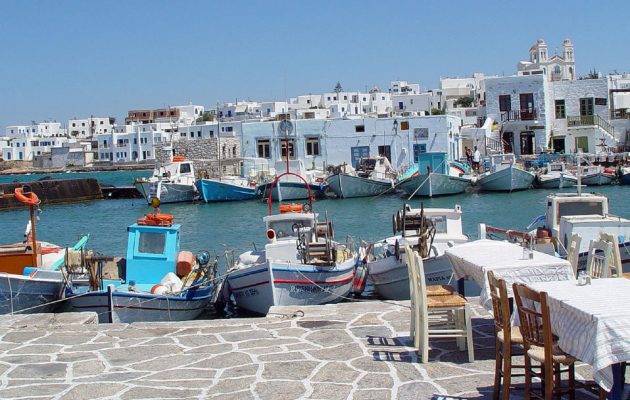 DW: Νέα χρονιά ρεκόρ για τον ελληνικό τουρισμό