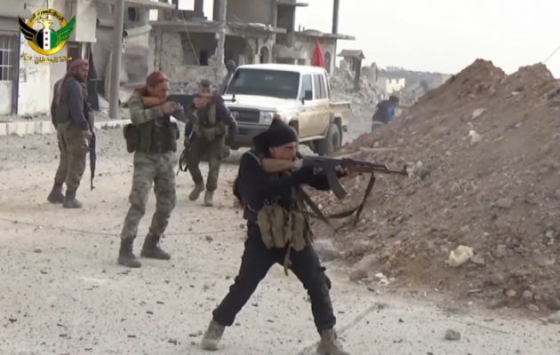 Οι Τούρκοι μπήκαν στην Αλ Μπαμπ – Στο 1χλμ από τα νότια ο συριακός στρατός (φωτο+βίντεο)