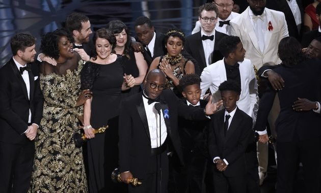 Η μεγαλύτερη γκάφα όλων των εποχών στα Όσκαρ – Μπέρδεψαν τους νικητές (βίντεο)