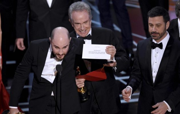 “Καρφί” Τραμπ για τα Όσκαρ: Η γκάφα έγινε γιατί ήταν επικεντρωμένοι στην πολιτική