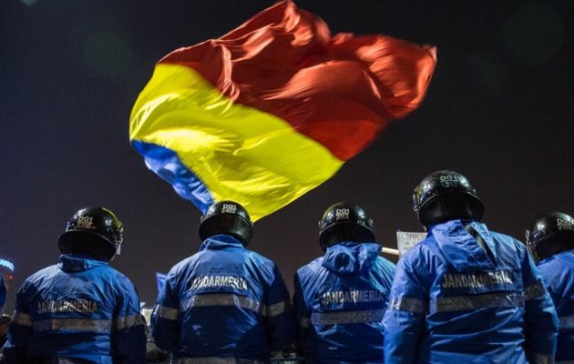 Στο Συνταγματικό Δικαστήριο της Ρουμανίας το διάταγμα που αθωώνει τους διεφθαρμένους πολιτικούς