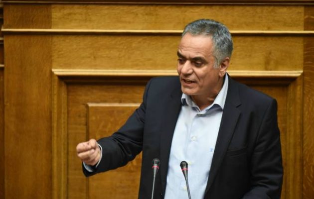 Μύδροι Σκουρλέτη σε ΝΔ: Θέλετε να βυθίσετε τη χώρα στα σκουπίδια