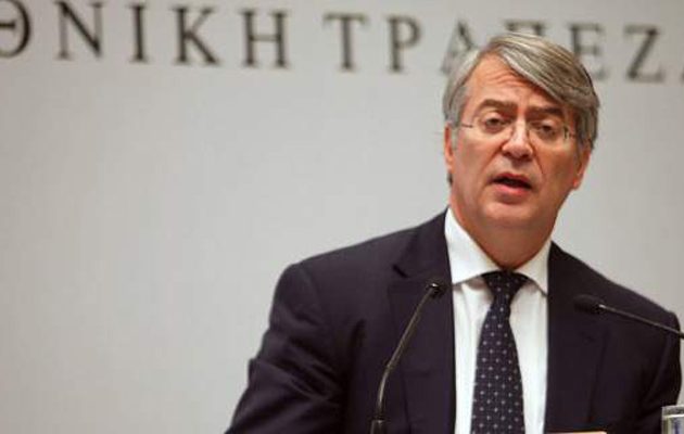 Παραιτήθηκε από την Τράπεζα Πειραιώς ο Ταμβακάκης