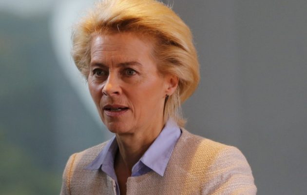 Η Γερμανίδα υπουργός Άμυνας προειδοποίησε τις ΗΠΑ να μην υπονομεύουν την ενότητα της ΕΕ