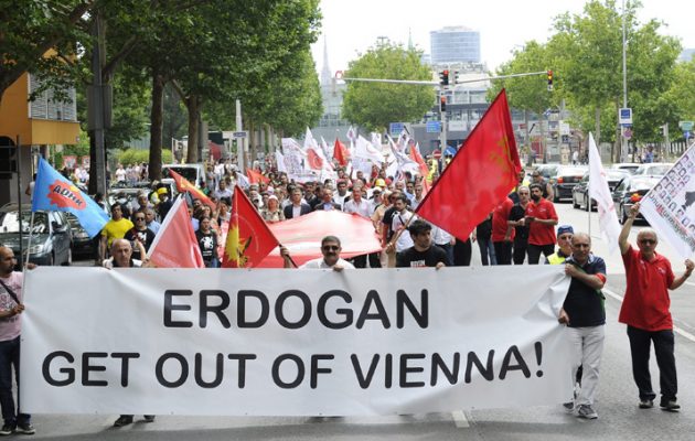 Παίρνουν πόδι οι Τούρκοι από την Αυστρία: “Όχι” σε προπαγανδιστικές εκδηλώσεις