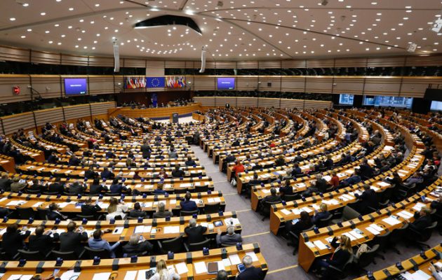 Ομόφωνη στήριξη των Ευρωπαίων Σοσιαλιστών στην Ελλάδα για τις συλλογικές διαπραγματεύσεις