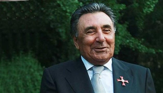 Ο Ερντογάν σέρνει τον 80χρονο Τούρκο μεγιστάνα Αϊντίν Ντογκάν στο δικαστήριο γιατί “σήκωσε κεφάλι”