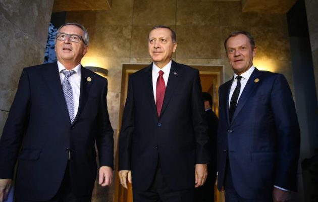 Τουσκ και Γιούνκερ υπερασπίζονται την Ολλανδία και επιτίθενται στον Ερντογάν