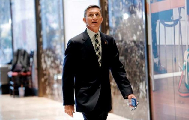 Wall Street Journal: Ο Φλιν είχε λάβει πάνω από 50.000 δολάρια από ρωσικές εταιρείες