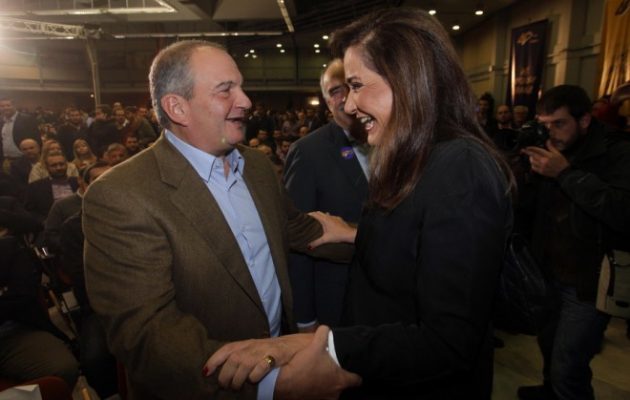 Τετ α τετ Καραμανλή – Μπακογιάννη: Τι συζήτησαν