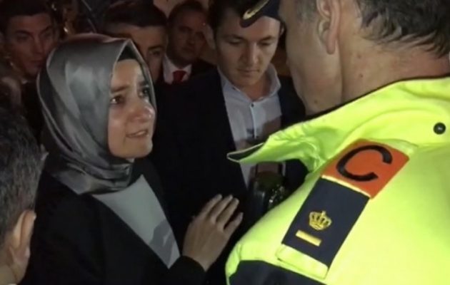 Τουρκάλα Υπουργός: “Ήμουν έτοιμη να πεθάνω στην Ολλανδία για την πατρίδα”