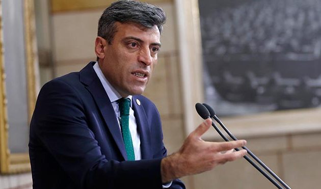 Ο Αντιπρόεδρος των κεμαλικών στην Τουρκία μίλησε για τουρκικά νησιά υπό ελληνική κατοχή