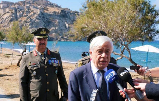 Η Τουρκία κατηγορεί τον Προκόπη Παυλόπουλο ότι “κλιμακώνει την ένταση στο Αιγαίο”