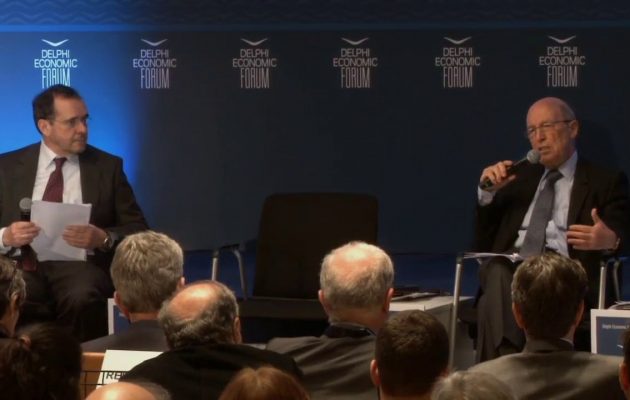 Σκληρό καρφί Τσίπρα για Σημίτη και την… παρέλαση υπουργών του για σκάνδαλα