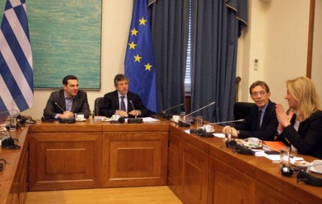 Τσίπρας για Συνταγματική Αναθεώρηση: Είμαστε προς την έξοδο από την κρίση (βίντεο)