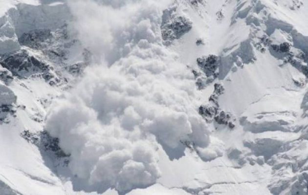 Χιονοστιβάδα σε πίστα σκι στις γαλλικές Άλπεις – Φόβοι για πολλούς νεκρούς