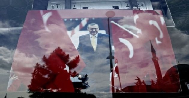 DW: Τούρκοι πράκτορες αλωνίζουν στη Γερμανία – “Κυνηγούν” Κούρδους