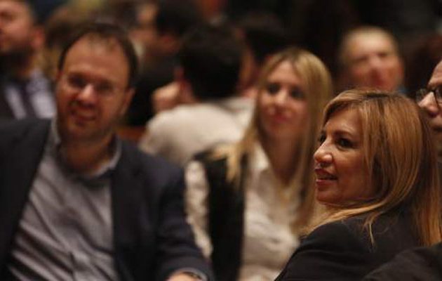 Γεννηματά: Εθνικός στόχος να κρατήσουμε τους νέους στη χώρα