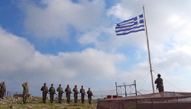 Ο Πάνος Καμμένος στην έπαρση της ελληνικής σημαίας στο Αγαθονήσι (φωτο + βίντεο)