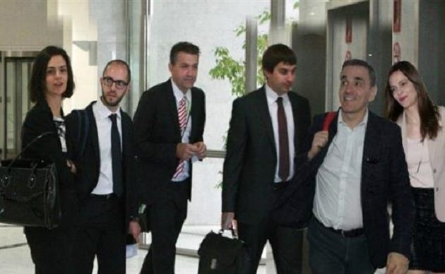 Γιατί αναβλήθηκαν οι σημερινές συναντήσεις υπουργών και επικεφαλής των θεσμών