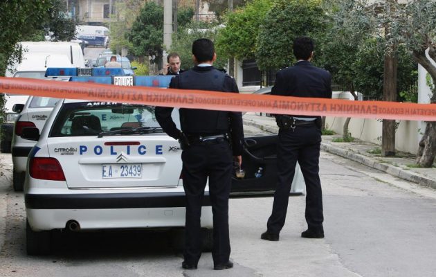 Κινηματογραφική καταδίωξη ληστών στο Παλαιό Φάληρο – Νεκρός ο ένας δράστης