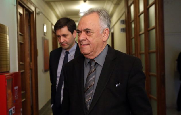 Συνάντηση με τους τραπεζίτες θα έχει ο Δραγασάκης – Τι θα συζητήσουν