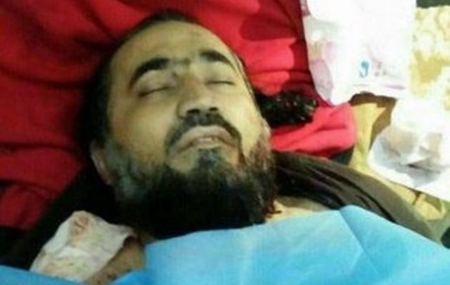 Άγνωστοι ένοπλοι “καθάρισαν” Καυκάσιο τζιχαντιστή εμίρη ενώ προσευχόταν σε τζαμί της Ιντλίμπ