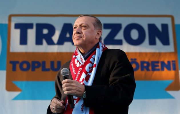 Ο Ερντογάν υποσχέθηκε να εξοντώσει τους Κούρδους του PKK και του YPG (Συρία) μετά το δημοψήφισμα