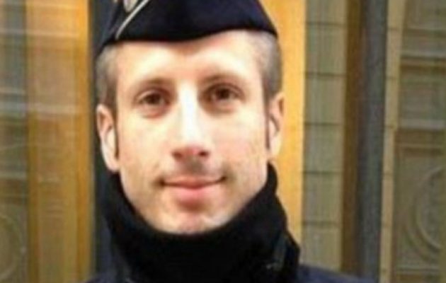 Αυτός είναι ο 37χρονος αστυνομικός που σκότωσαν οι τζιχαντιστές στο Παρίσι