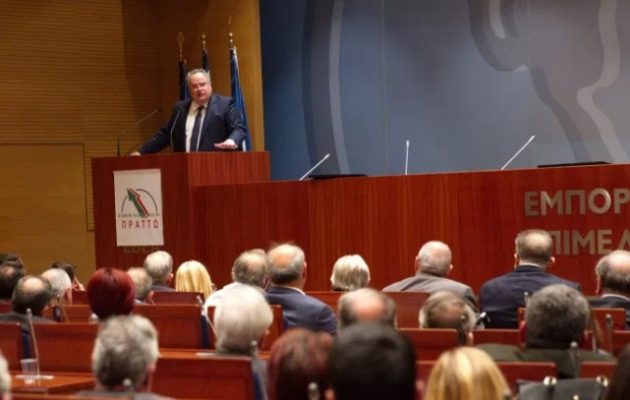 Τα Σκόπια διαβεβαιώνουν τον Κοτζιά ότι δεν έχουν “αλυτρωτικές διαθέσεις”