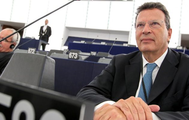 Ξέσπασε ο Κύρτσος στο Twitter – Όλες οι αναρτήσεις φωτιά