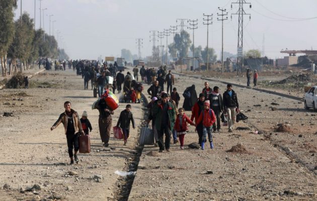 ΟΗΕ: Μισό εκατομμύριο άμαχοι έχουν εκτοπιστεί από τη Μοσούλη