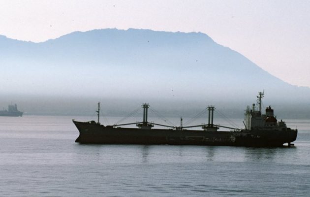Θρίλερ στη Μαύρη Θάλασσα: Βυθίστηκε ρωσικό εμπορικό πλοίο με 12μελές πλήρωμα