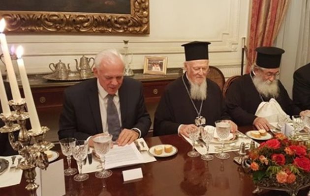 Στο Κάιρο ο Οικουμενικός Πατριάρχης – Ο Έλληνας Πρέσβης παρέθεσε δείπνο προς τιμήν του