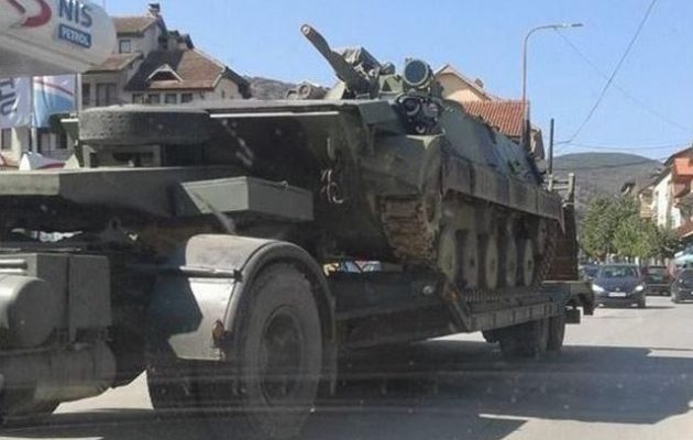 Η Σερβία μεταφέρει στρατό στα νότια σύνορά της – “Σε πολεμική ετοιμότητα”