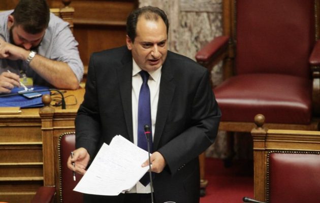 Ο Σπίρτζης απαντά για τους δρομους: Αν ονομάζαμε τη σήραγγα “Σημίτης” θα ήταν όλα καλά (βίντεο)