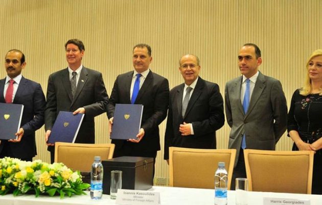 Έπεσαν οι υπογραφές για το τεμάχιο 10 της κυπριακής ΑΟΖ – Αρχίζουν οι γεωτρήσεις