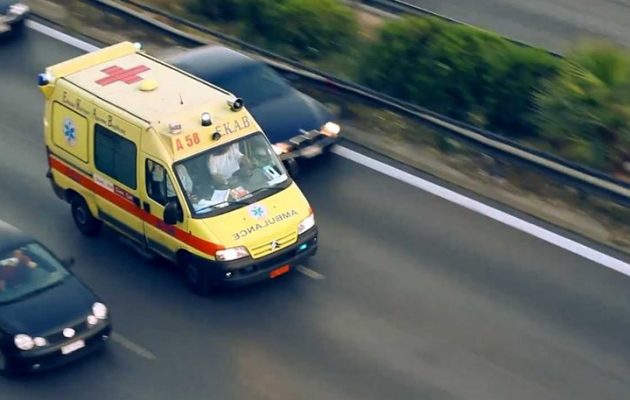 Δυο νεκροί σε τροχαίο στην εθνική Πατρών-Πύργου