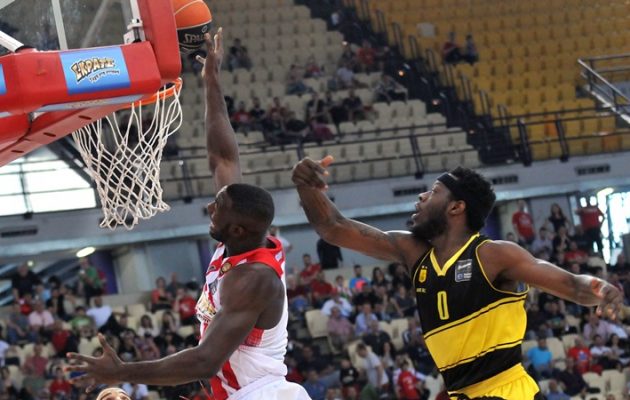 Ο Ολυμπιακός νίκησε τον Άρη 84-54 για τα πλέι οφ