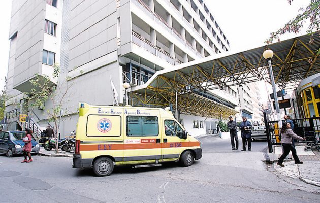 Στην Εντατική του Ευαγγελισμού, αλλά εκτός κινδύνου, ο Λουκάς Παπαδήμος