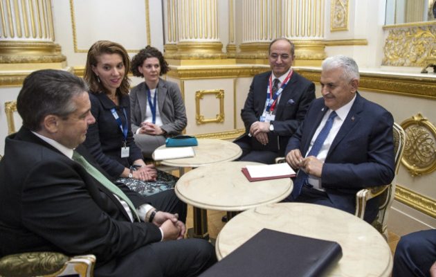 Γκάμπριελ: Γερμανία και Τουρκία επιθυμούν να βελτιώσουν τις σχέσεις τους