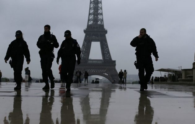 Γαλλία: Η αστυνομία συνέλαβε έξι άτομα που βοήθησαν τζιχαντιστές να μεταβούν στη Συρία