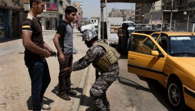 Διεφθαρμένοι Ιρακινοί αστυνομικοί αφήνουν ελεύθερους τζιχαντιστές για “ένα μάτσο δολάρια”