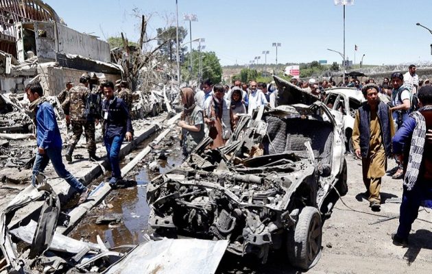 24 νεκροί από βομβιστική επίθεση στην Καμπούλ