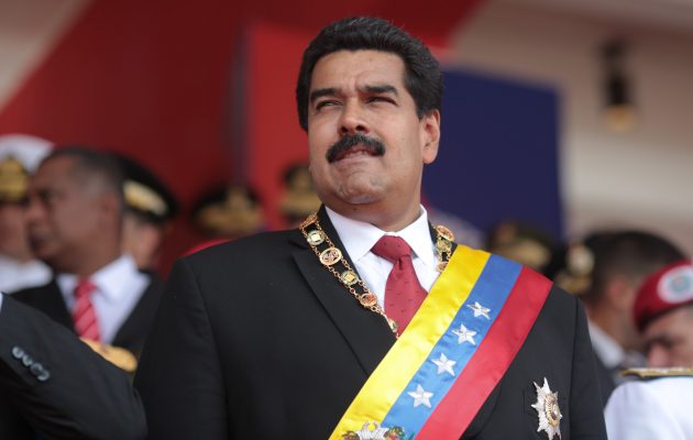 Bενεζουέλα: Ο Μαδούρο υπόσχεται δημοψήφισμα για το νέο Σύνταγμα