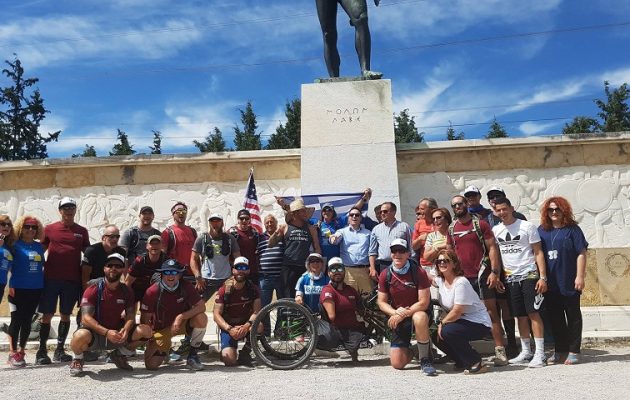 19 Αμερικανοί πεζοναύτες έκαναν την πορεία του Λεωνίδα από τη Σπάρτη στις Θερμοπύλες